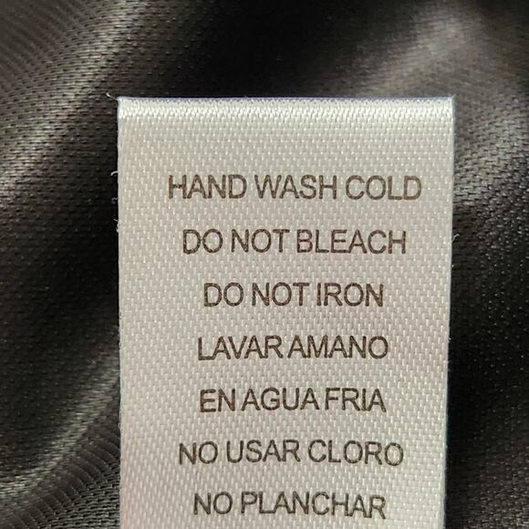 BLACK ☆ BUTTER SOFT ☆ FAUX LEATHER ☆ CARGO POCKET SHORTS ☆ NWT - Picture 10 of 10